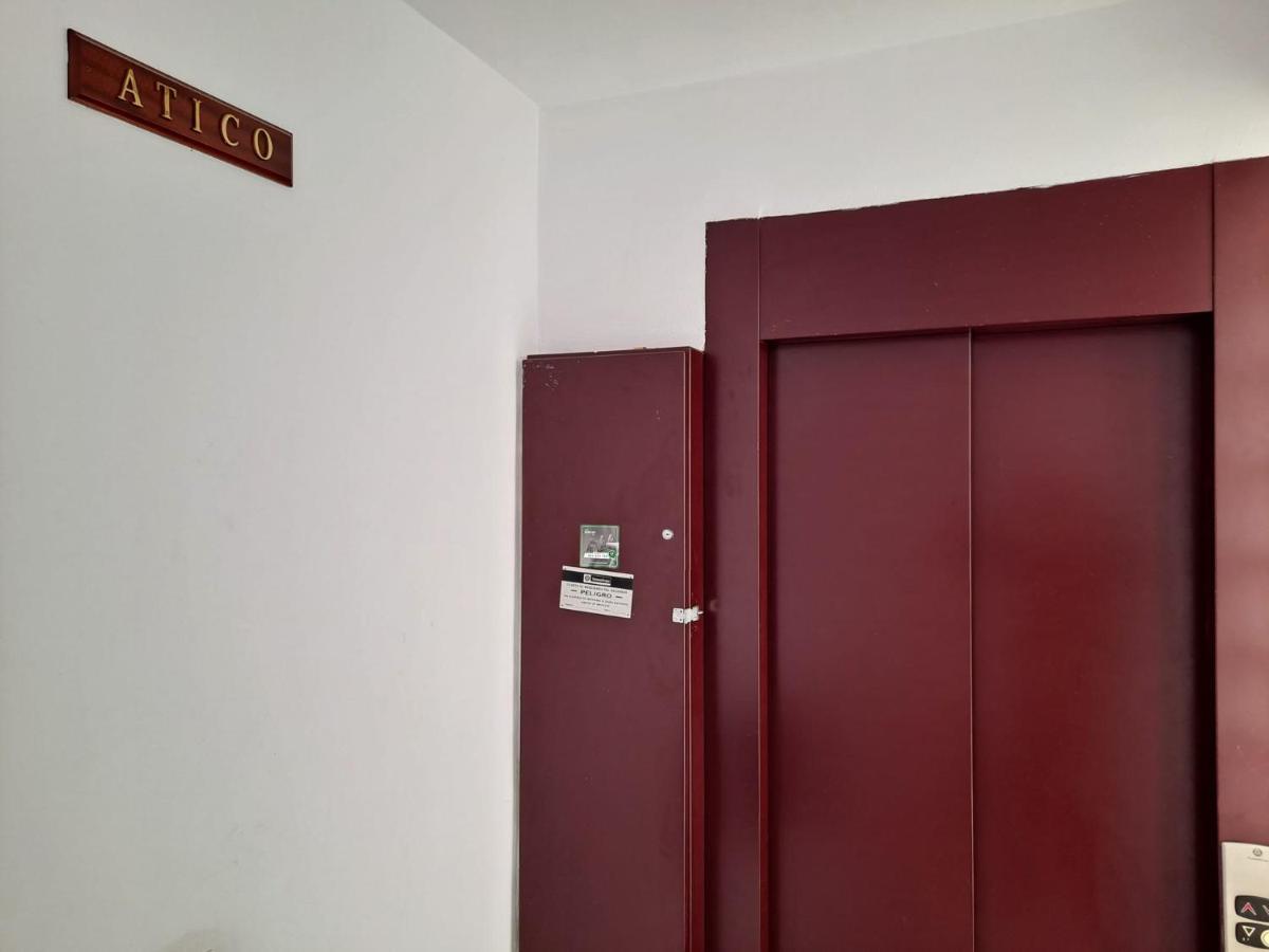 Atico Duplex Marques De Reyes Lejlighed Sevilla Eksteriør billede